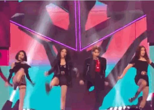 杨超越|金智妮划水是因脚伤，杨超越则是因高烧，虞书欣的理由很好