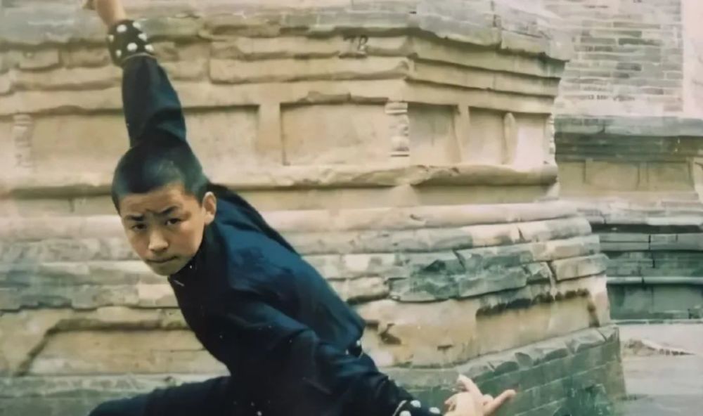 王宝强|离婚4年后王宝强并不幸福，女友被爆有私生子，疑似第二个马蓉？