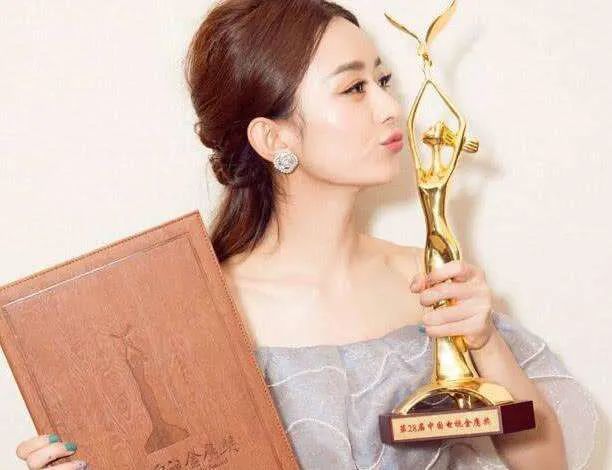 赵丽颖|顶流糊成这样不是没有原因的！