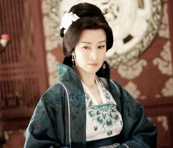 赵丽颖|顶流糊成这样不是没有原因的！