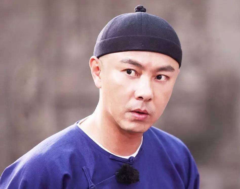 张卫健|24年前被讽刺“没了毛什么都不是”，张卫健剃光头，拒演孙悟空