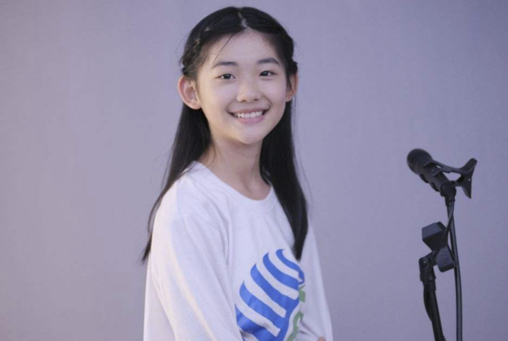 2岁写诗7岁成名13岁出书的姜二嫚，告诉了我们天才的培养路径