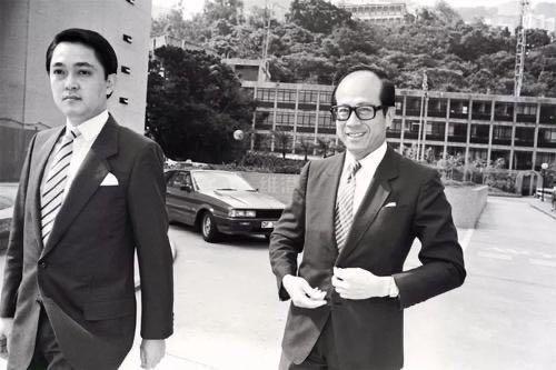 李嘉诚|多情的李嘉诚：靠原配发家后花心辜负，红颜陪伴多年却没有名分