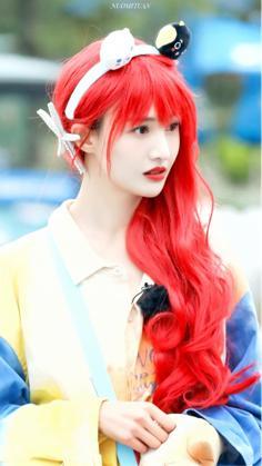 郑爽|郑爽直怼粉丝？她不是性情耿直的精灵，而是毫无情商的艺人