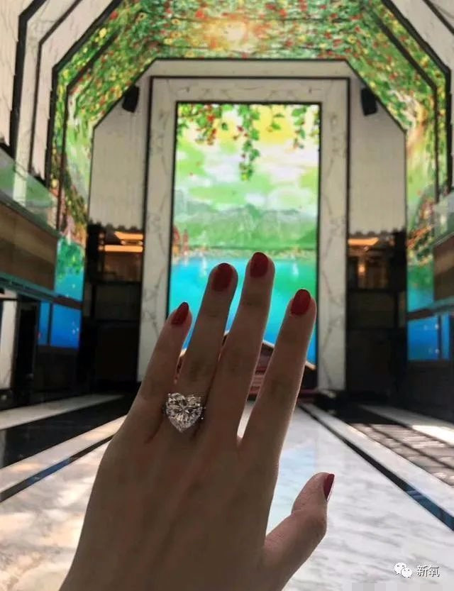 江疏影|江疏影成电商太子妃？最后一个适婚富二代绯闻对象还有奶茶和百亿千金！