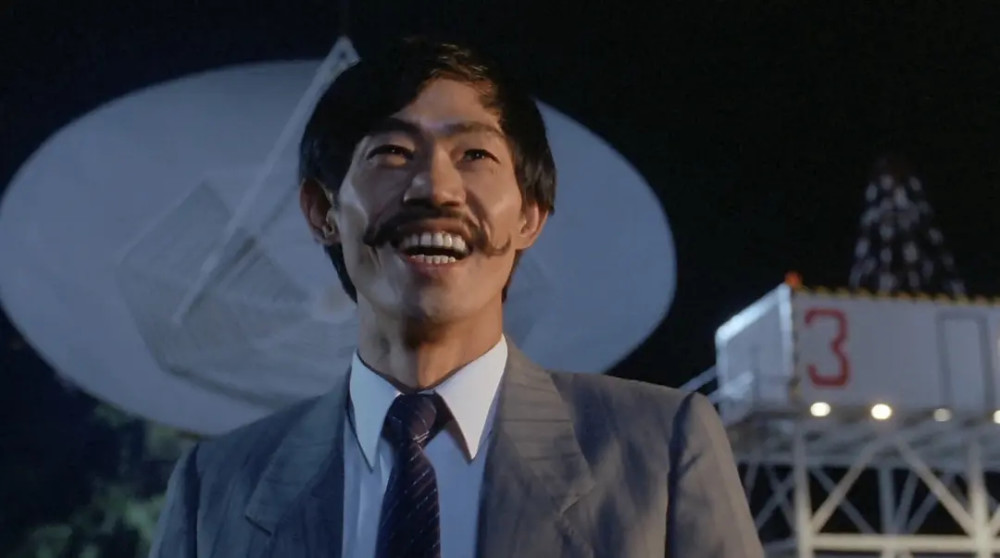 周星驰|不是只有周星驰才会无厘头喜剧，刘德华29年前这部喜剧电影，不输星爷！