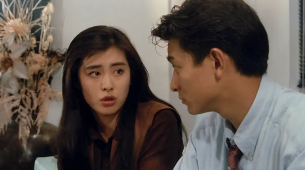 周星驰|不是只有周星驰才会无厘头喜剧，刘德华29年前这部喜剧电影，不输星爷！