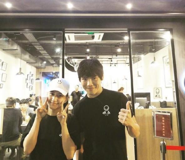 何超莲|何超莲忙赌王丧事，旗下面馆半年亏损200万，却坚持不炒员工！