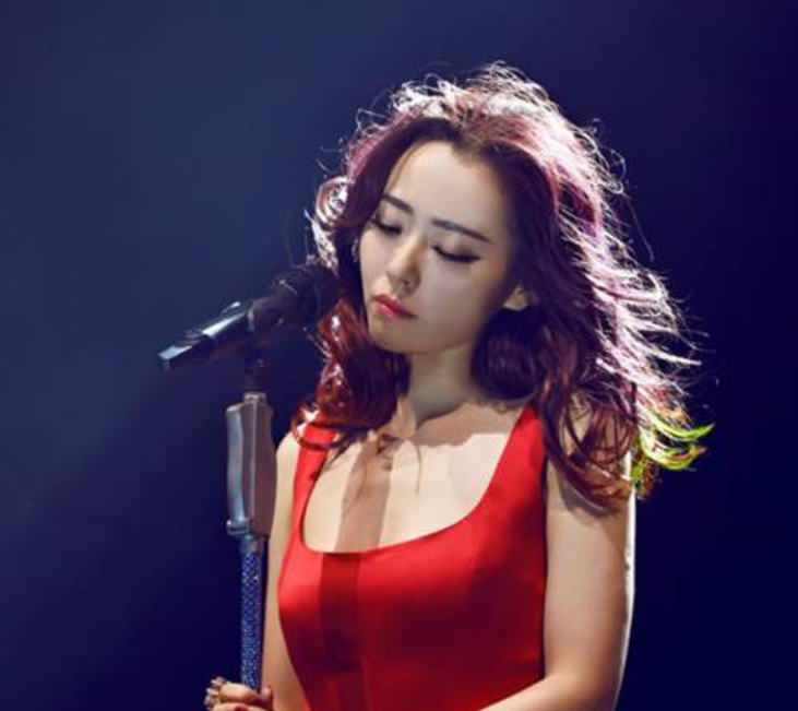 东方风云榜|东方风云榜“十大金曲”揭晓，这算听众的选择，还是流量的狂欢？