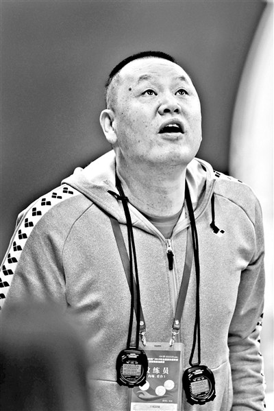 徐国义他把所有弟子当成自己的孩子