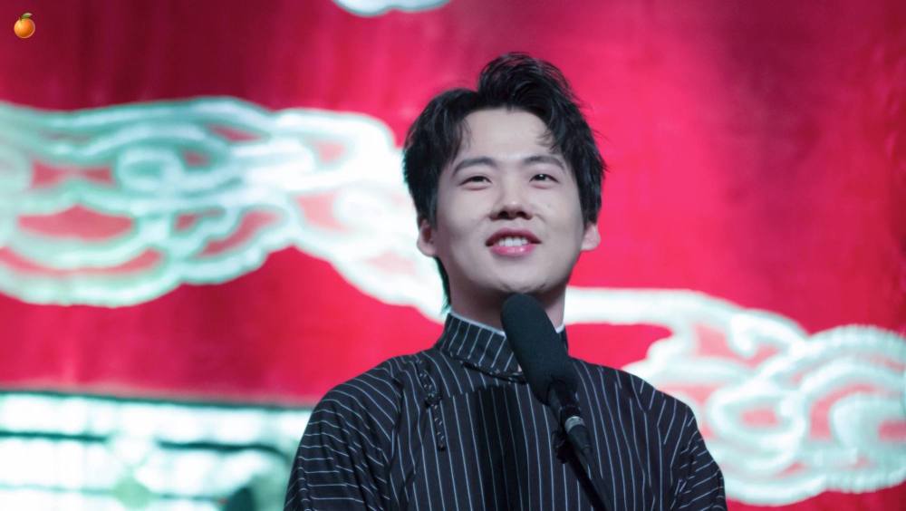 蔡徐坤|一言不合就拜师？“不务正业”的蔡徐坤，再次让郭麒麟甘拜下风