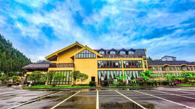 十二背后旅游区·清溪峡山庄▲十二背后旅游区·清溪峡漂流▲十二