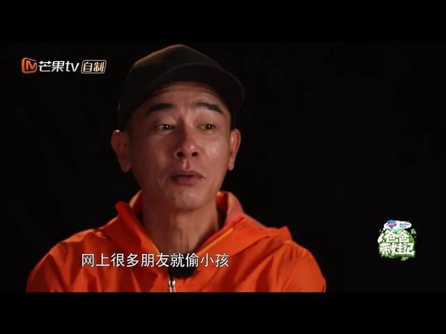 陈小春|山鸡哥也认怂？陈小春晒Jasper打碟视频，被网友狂喷，直呼马上走