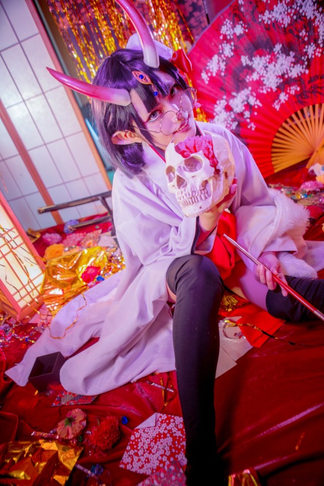 fate酒吞童子cosplay