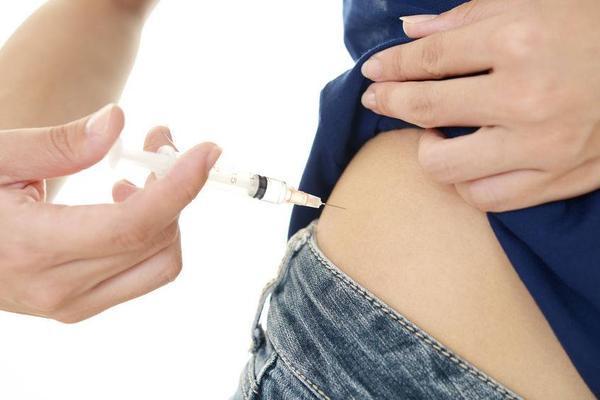 糖尿病|血糖“失控”，睡觉先知！睡觉出现4个症状，可能暗示糖尿病来了