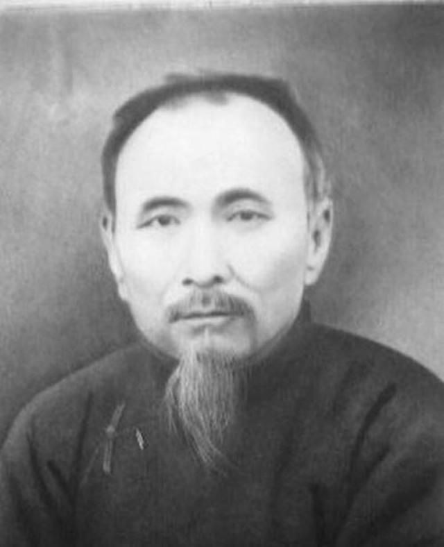 万籁声|万籁声有多厉害，武林大会冠军，医生治不好的病他一掌治好