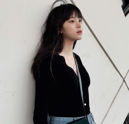 二十不惑|《二十不惑》导演原定的梁爽人选是她，遭婉拒后，成就了关晓彤