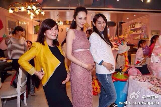 吴佩慈|吴佩慈低价出租豪宅后亮相，孤身一人全副武装上街买菜，超接地气