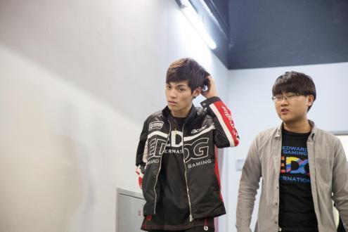 EDG为什么总是被翻盘？前队员Mouse开团EDG，网友请求Mouse上场