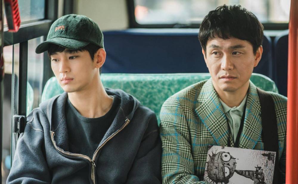 金秀贤|金秀贤新剧收视再下滑，男女主接吻后就分手，哥哥“黑化”成槽点