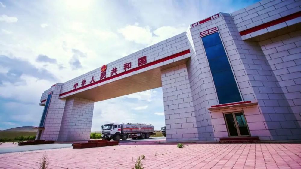 乌珠穆沁草原|东乌珠穆沁：金斯太遗址探源草原文明，商贸口岸客商云集