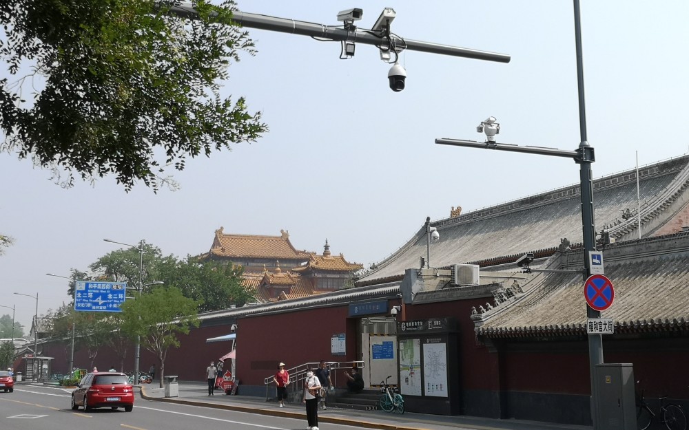 北京|探头路牌路灯共用一杆 北京今年重点改造20多条道路