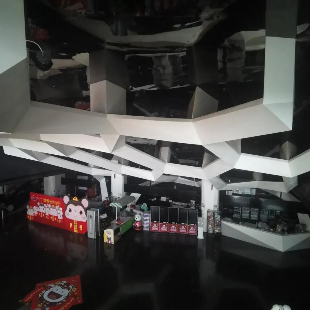 中影国际影城|影院复工调查：开了比什么都重要，已做好长期过“苦日子”的准备