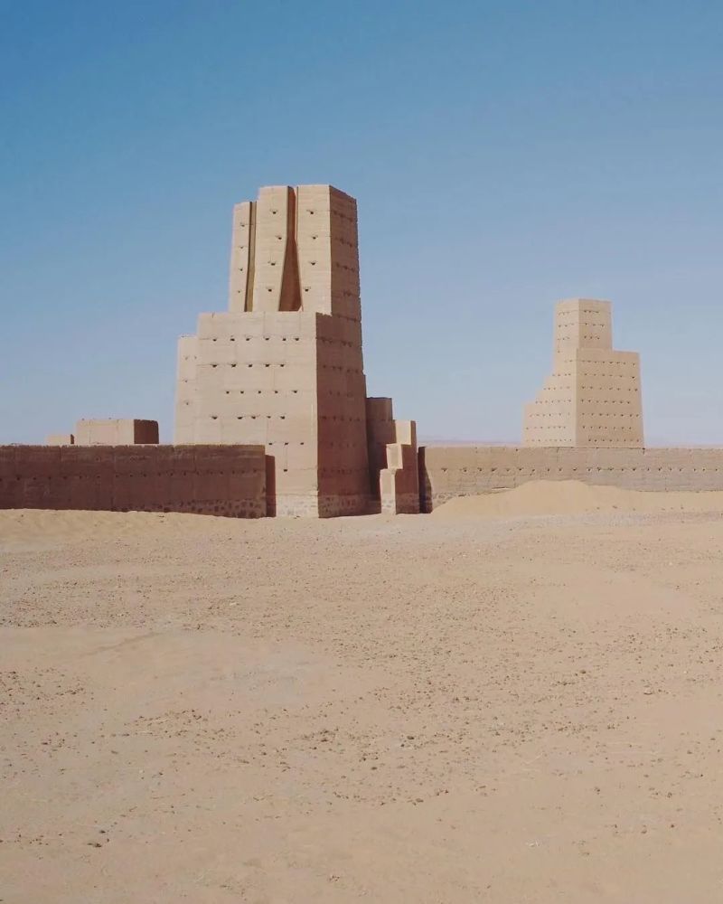 沙漠|走，去沙漠里搞艺术