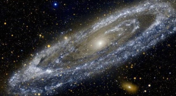 宇宙结构|比银河系更大的宇宙结构，其边际难以判断，人类或永远无法逃离它