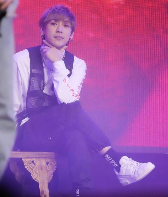 周扬青|什么节奏？周扬青疑似与罗志祥爱徒“三儿”泡酒吧，举止亲密