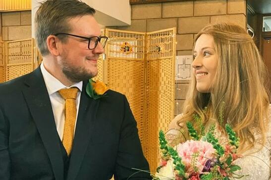 塔什|男子得知女友只剩几周生命后立马求婚，结婚一个月妻子离世