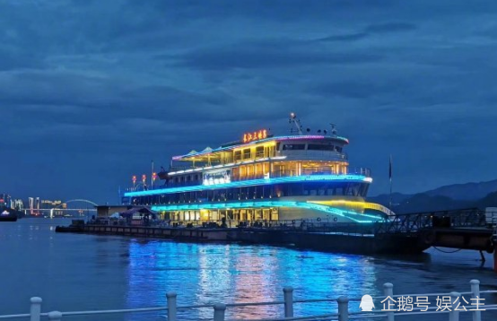 中餐厅4|《中餐厅4》杀青！王俊凯回归！杜海涛瘦了也很憨！她居然也来了