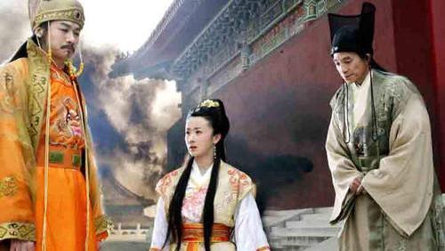 崇祯|李自成快要打到京城时，崇祯想促成南迁之事，为何遭官员集体反对