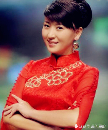 七上春晚表演小品获关注,因二人转得名师指导,今已成影视剧演员