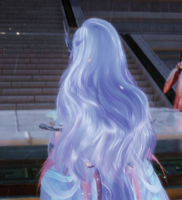 刘思瑶一夜爆火,粉丝破1400万,不理"方脸"谣言反而迷上cos