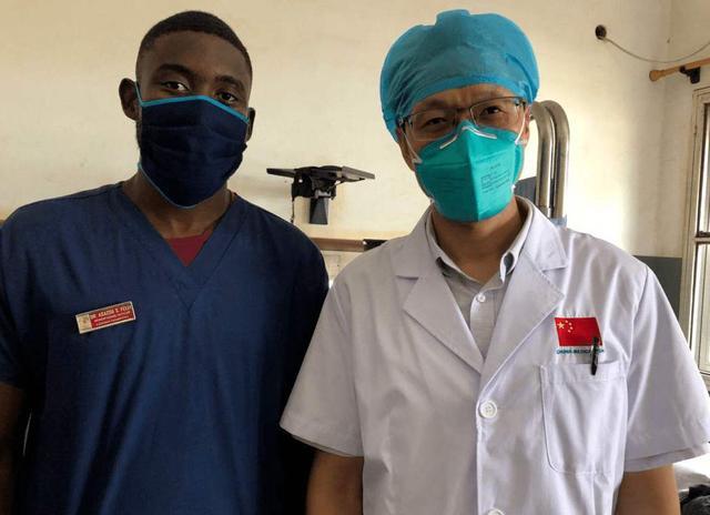 中非友好故事中国医疗队积极援非抗击疫情获得广泛赞誉