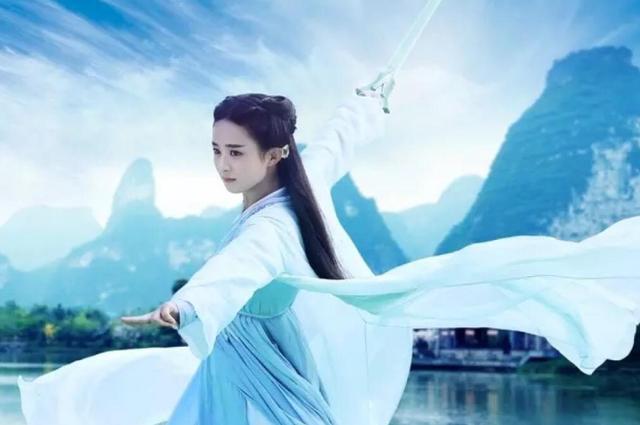 袁姗姗|曾是于正御用女主，现靠健身人设硬撑，袁姗姗怎么把好牌打烂？