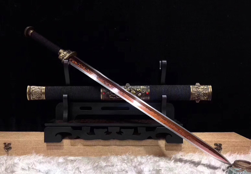 战国|花纹钢发红八面战国剑