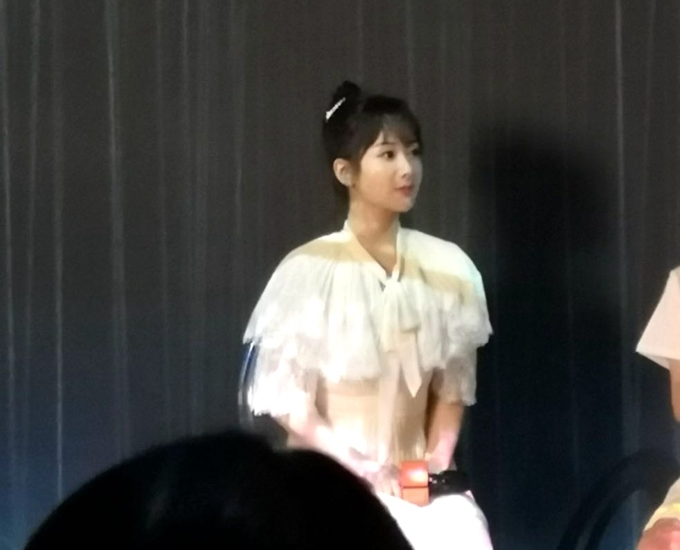 杨紫|杨紫新剧杀青后首度出席活动，无修图超美却仍被黑粉吐槽太壮实