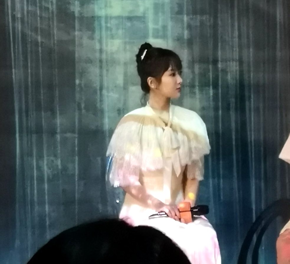 杨紫|杨紫新剧杀青后首度出席活动，无修图超美却仍被黑粉吐槽太壮实