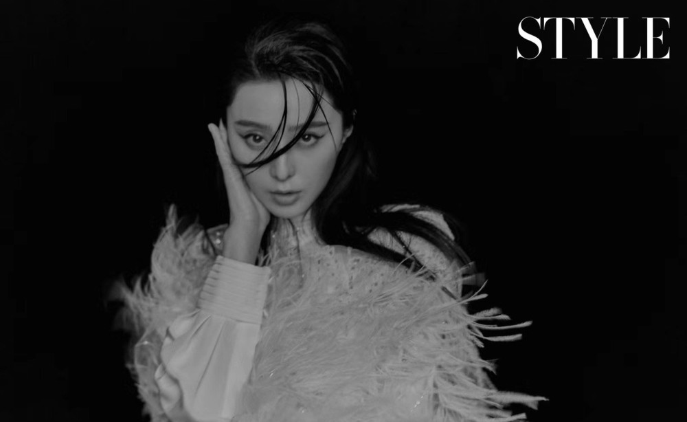 范冰冰|范冰冰懒理嘲讽风波，再次解锁新杂志造型，被赞内娱颜值天花板