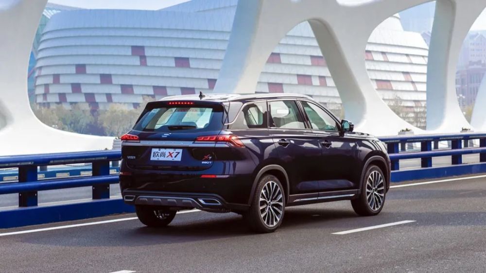 长安欧尚x7vs比亚迪宋pro谁才同级优等生