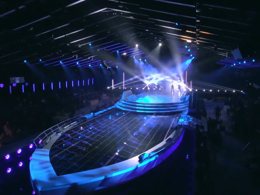 伊能静|《浪姐》三公造型，伊能静绑哪吒头超减龄，张雨绮像是在唱戏