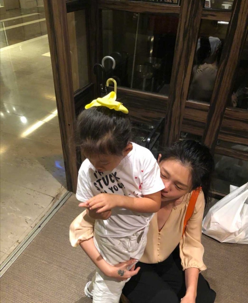 汪小菲|一人难以入眠，汪小菲凌晨发文思念妻女：我的宝贝，真的很想你