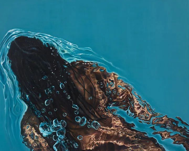 卡里达·加西亚·罗尔斯|完美还原水下的游泳者，水都被画活了，照片也不过如此