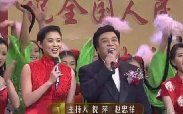 赵忠祥|赵忠祥书画作品，生前上门求字，如今无人问津，原因其实很简单