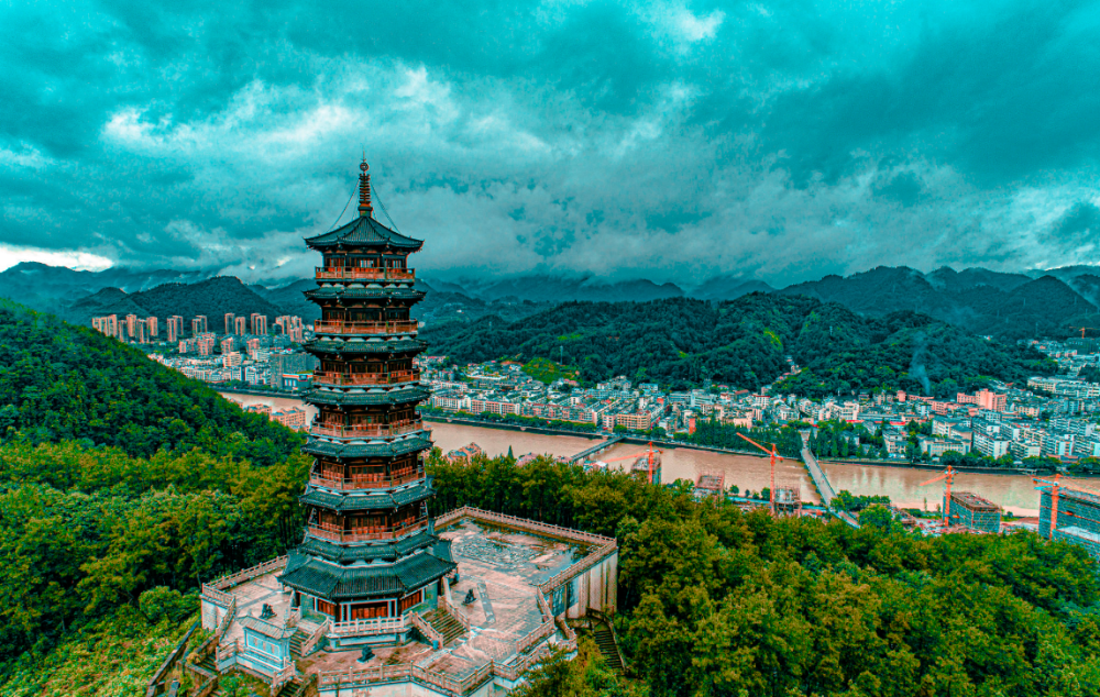 衢州代管的唯一县级市位于浙闽赣三省交界处风景美如画