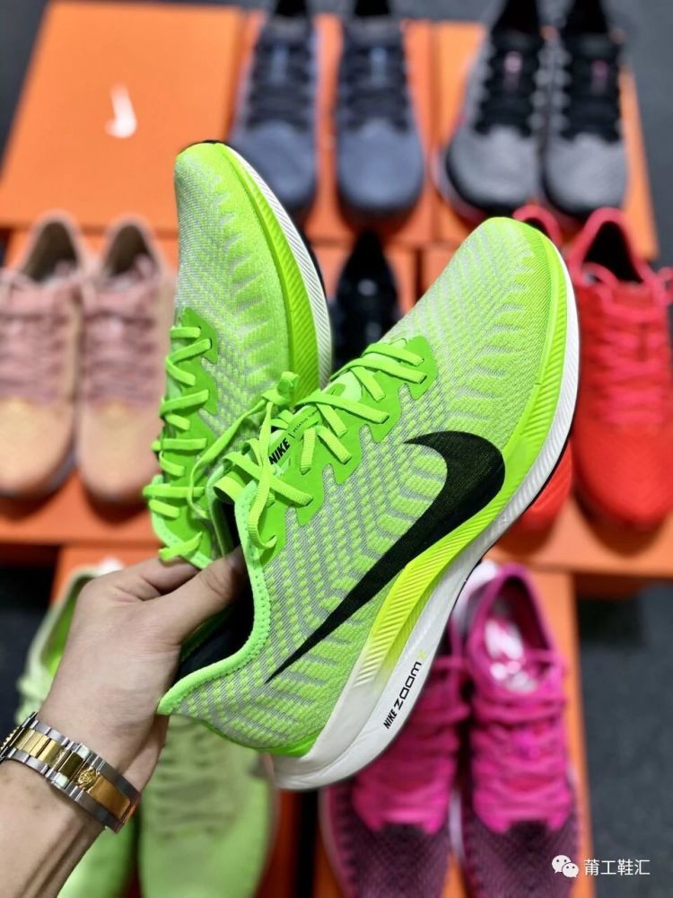 跑鞋界中的性价比之王耐克pegasusturbo超级飞马2开箱