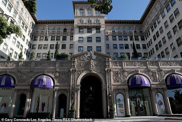 王子|卡塔尔王子团灭富二代，与卡戴珊家族交往密切，比威廉王子更醒目