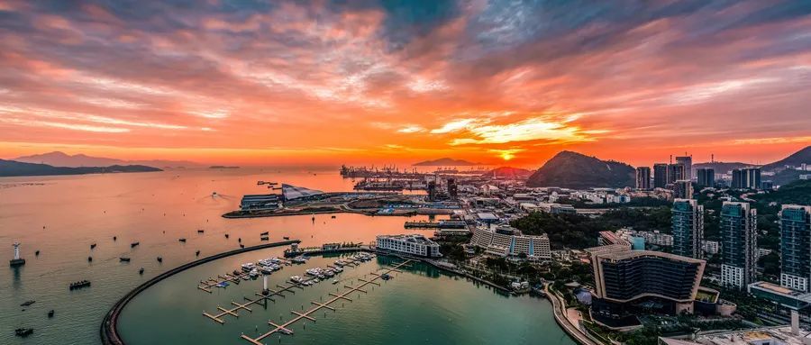 南方航空|南航湖南暑期加班，乘风破浪为你而来！